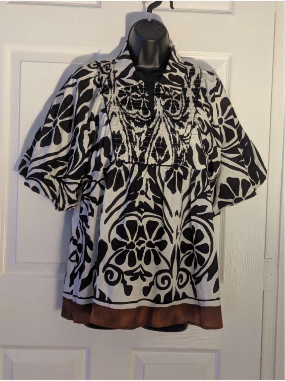 Jodifl Showroom Sample Black White Smocked Puff Sleeve Babydoll Tunic Top S